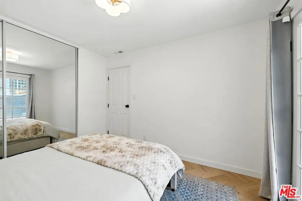 21881 Koontz Way, Topanga, California 90290 home-pic-13